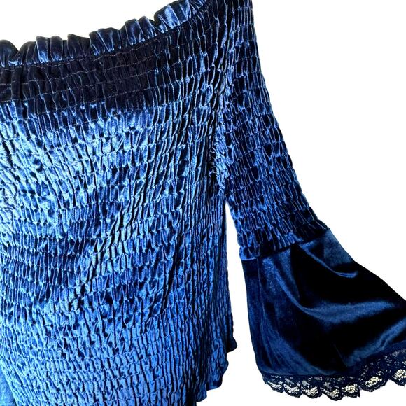 PYRAMID COLLECTION 2X Tufted Royal Blue Velvet Sexy Renaissance Off Shoulder Top - Picture 1 of 8